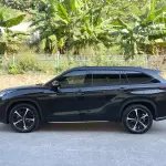 Toyota Crown Kluger 2023 237 л.с. из Китая
