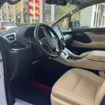 Toyota Alphard 2023 из Китая