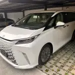 Lexus LM из Китая