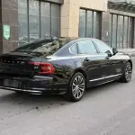 Volvo S90 2025 250 л.с. — лот 57087327 из Китая