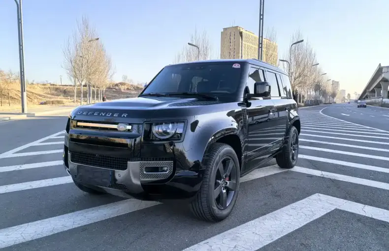 Land Rover Defender 2025 из Китая