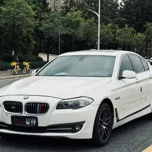 BMW 5 Series 2013 из Китая