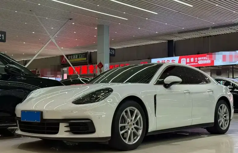 Porsche Panamera 2020 из Китая