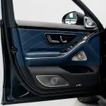 Mercedes-Benz S-Class 2023 из Китая