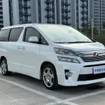 Toyota Alphard 2015 из Китая