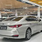 Lexus ES 2020 из Китая