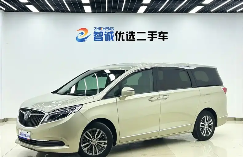 Buick GL8 2017 из Китая
