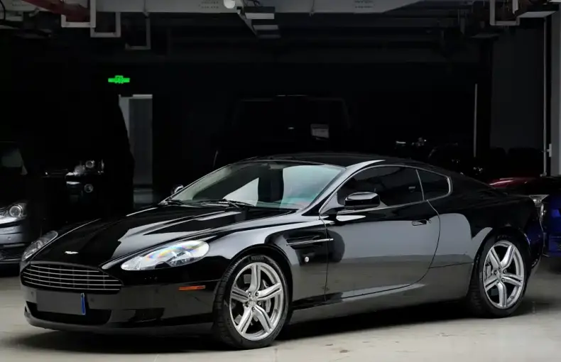 Aston Martin DB9 2009 из Китая