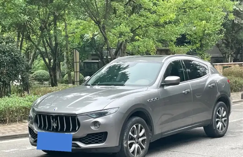 Maserati Levante 2016 из Китая