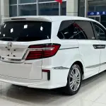 Honda Elysion 2018 из Китая