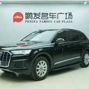 Audi Q7 2023 из Китая