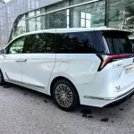 Buick GL8 Hybrid 2024 из Китая