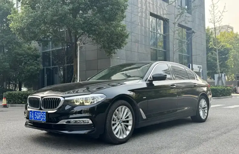 BMW 5 Series 2018 из Китая