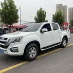 Isuzu RE-MAX 瑞迈 2023 из Китая