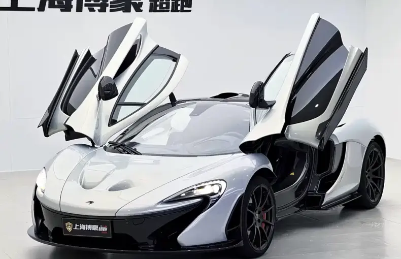 McLaren P1 2015 из Китая