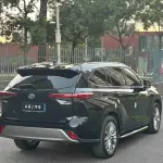 Toyota Highlander 2023 248 л.с. из Китая