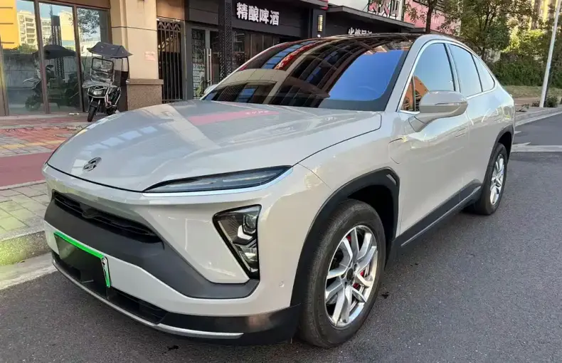 NIO EC6 2021 из Китая