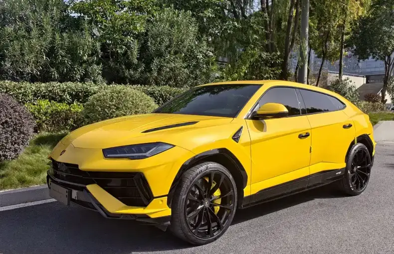 Lamborghini Urus 2023 из Китая