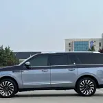 Lincoln Navigator One 2023 из Китая