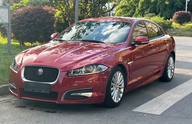 Jaguar XF 2014 из Китая