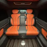 金冠汽车 金冠V级 2023 из Китая