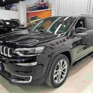 Jeep Grand Commander 2018 из Китая