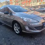 Peugeot 408 2012 из Китая