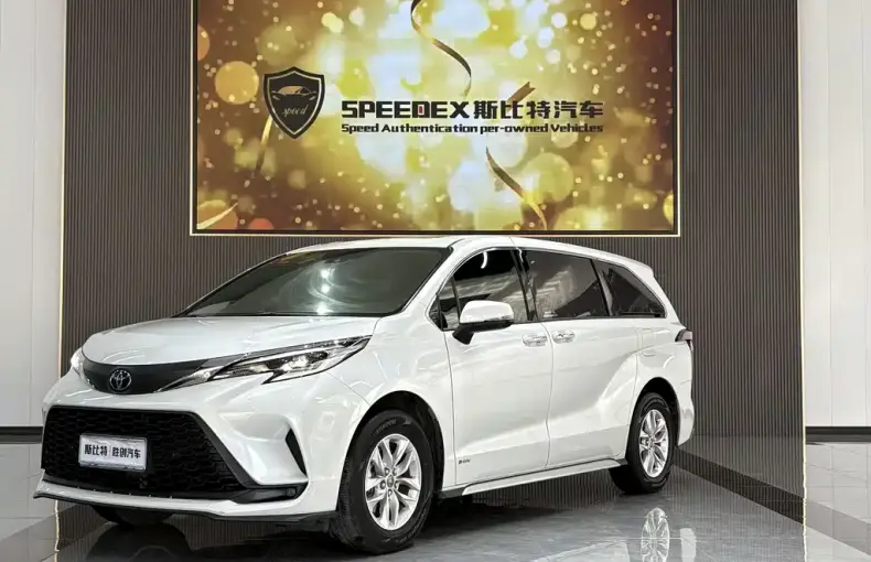 Toyota Granvia 2024 из Китая