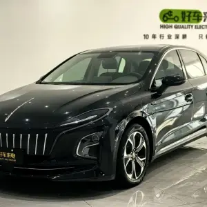 Hongqi Hongqi E-QM5 2023 из Китая