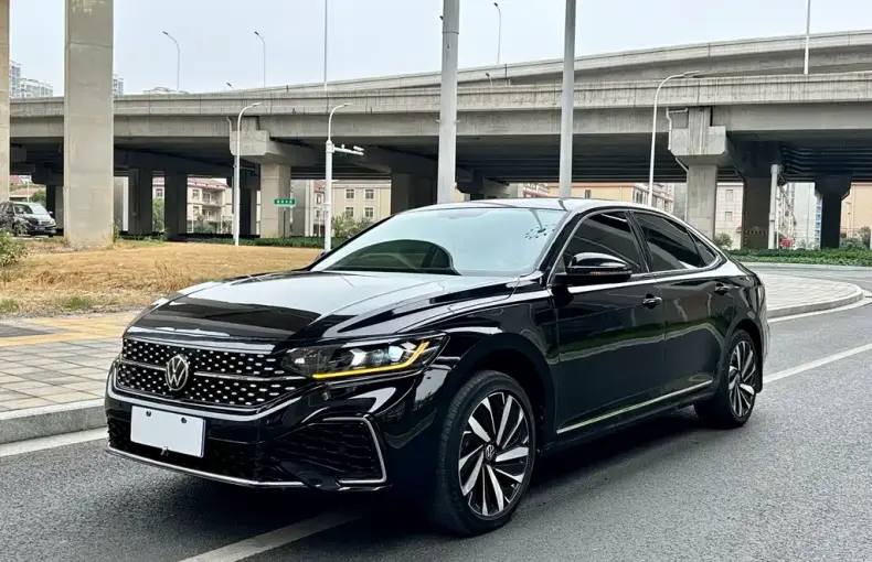 Volkswagen Passat 2022 из Китая