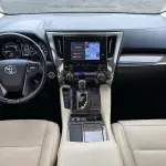 Toyota Vellfire 2020 117 л.с. из Китая