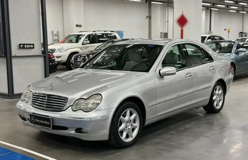 Mercedes-Benz C-Class (Import) 2000 из Китая