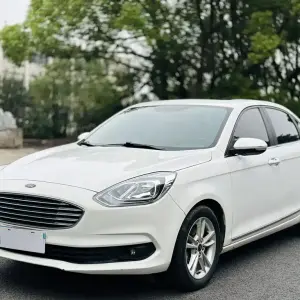 Ford Escort 2019 из Китая