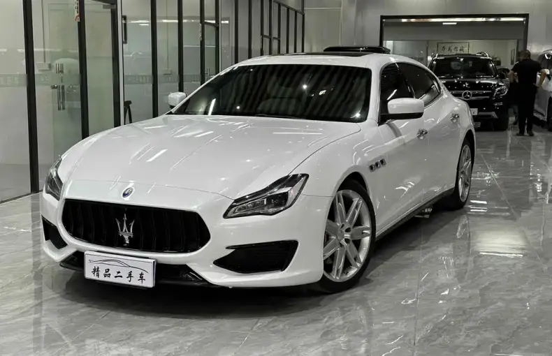 Maserati Quattroporte 2015 из Китая