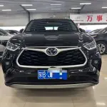 Toyota Highlander 2024 246 л.с. из Китая