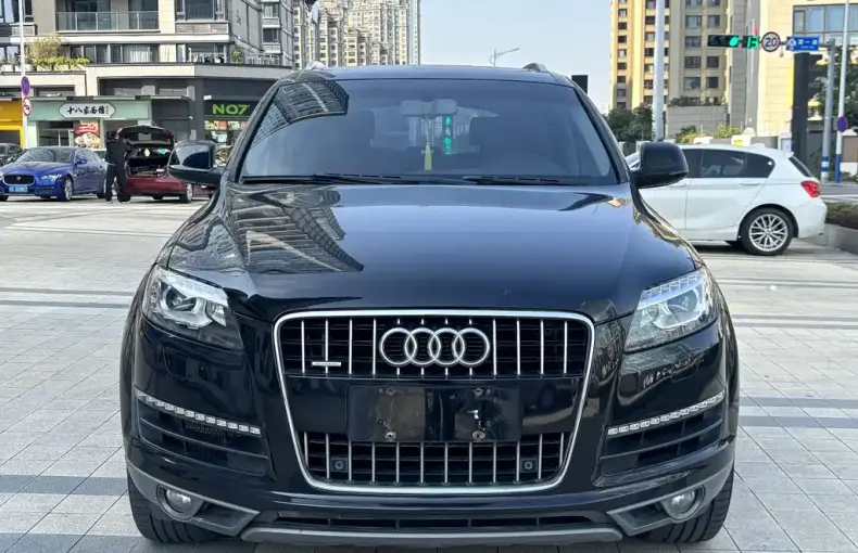 Audi Q7 2014 из Китая