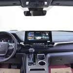 Toyota Granvia 2025 из Китая