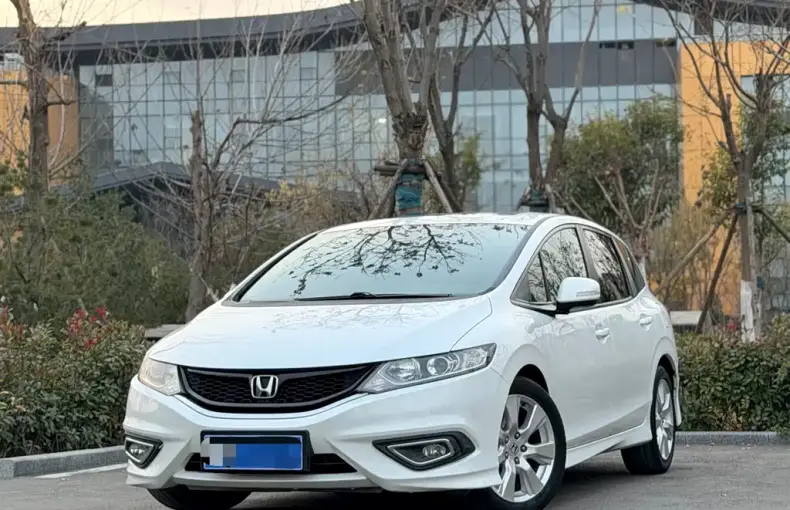 Honda Jade 2016 из Китая