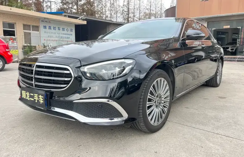 Mercedes-Benz E-Class 2021 из Китая
