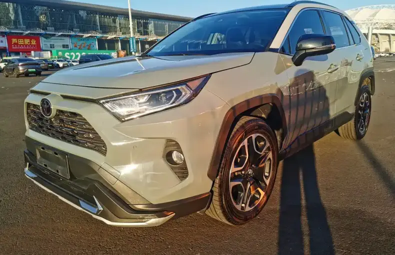 Toyota RAV4 2019 из Китая