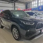 Toyota Highlander 2023 192 л.с. из Китая