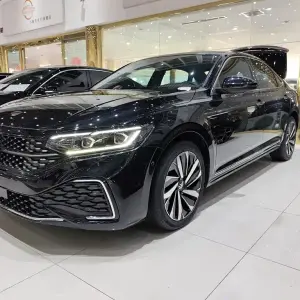 Volkswagen Passat 2021 186 л.с. — лот 56753679 из Китая