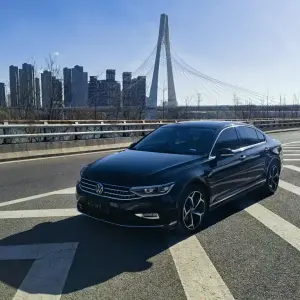 Volkswagen Magotan 2023 186 л.с. — лот 57008118 из Китая