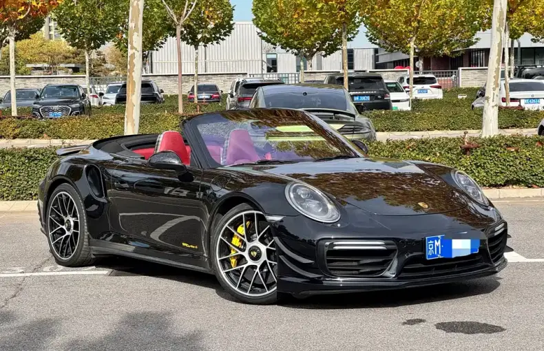Porsche 911 2018 из Китая