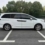 Honda Elysion 2017 186 л.с. из Китая