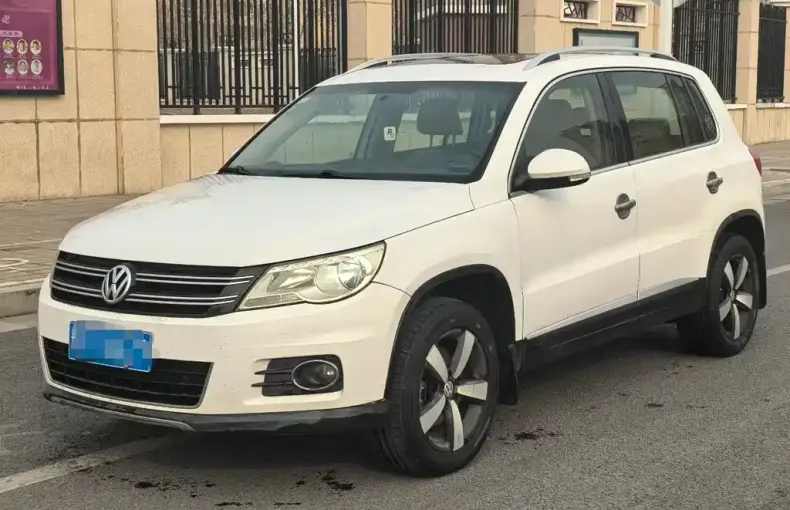 Volkswagen Tiguan 2011 из Китая