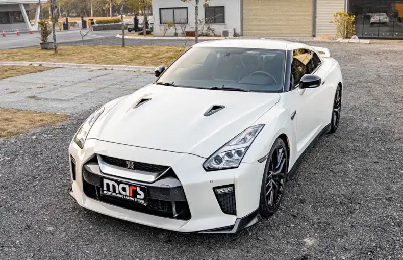 Nissan GT-R 2018 из Китая
