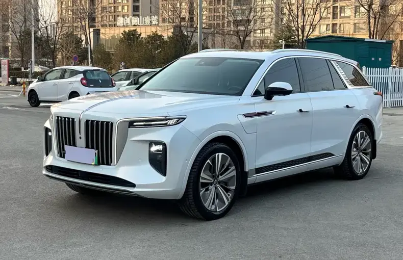 Hongqi Hongqi E-HS9 2023 из Китая