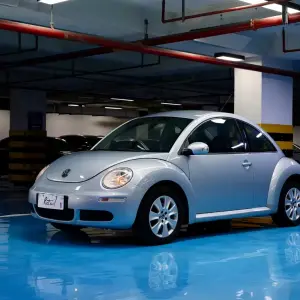 Volkswagen Beetle 2010 102 л.с. из Китая
