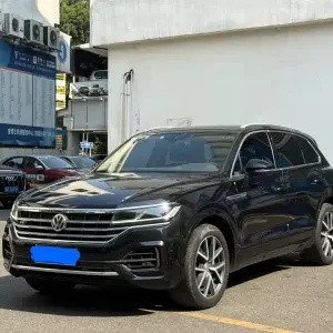 Volkswagen Touareg 2019 из Китая